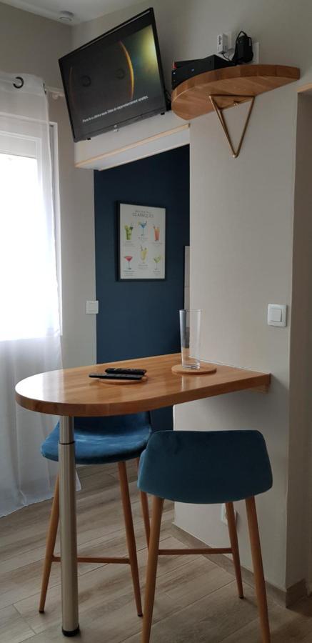 Agreable Petite Maison Proche Joigny Chamvres Kültér fotó