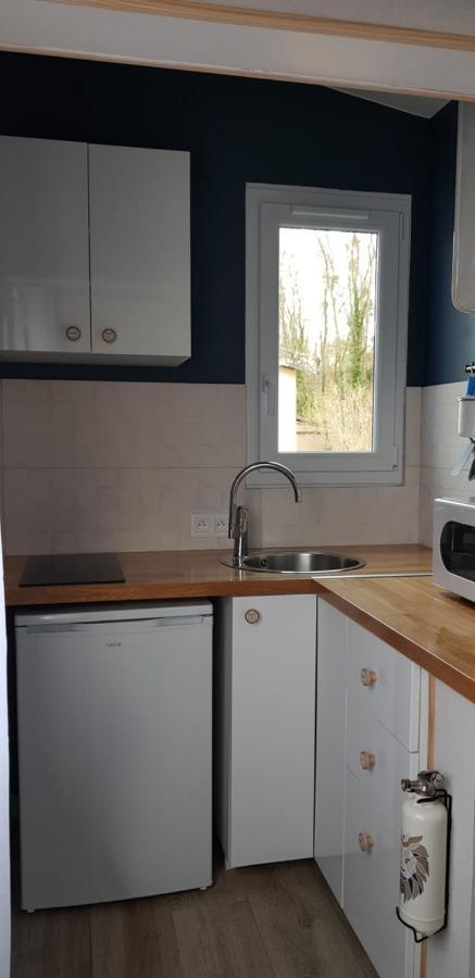 Agreable Petite Maison Proche Joigny Chamvres Kültér fotó